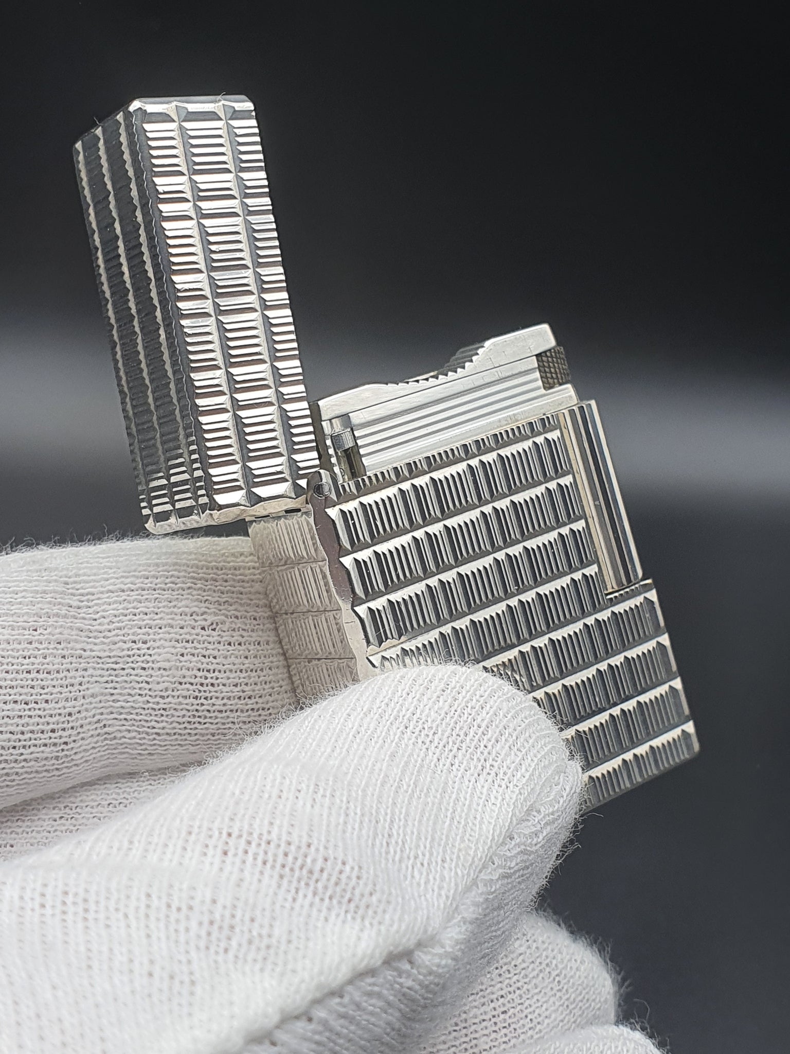Rare Small Silver S . T. Dupont Ligne 1 Type BR Lighter 80's