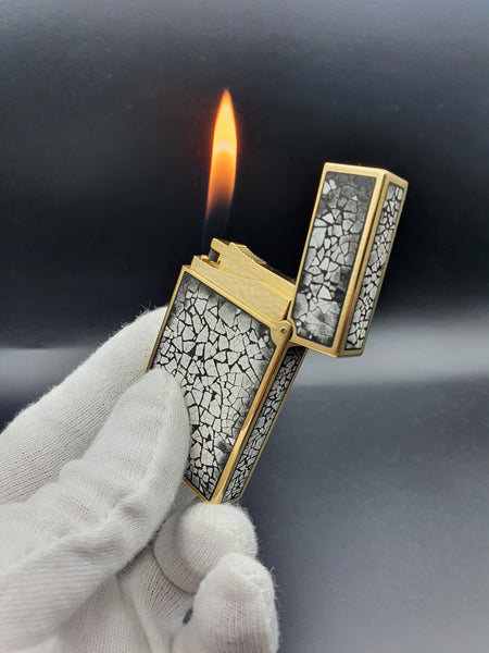 Limited and Rare 18K 750 Gold S. T. Dupont Line Ligne 2 Egg Shell Maki-e Lighter