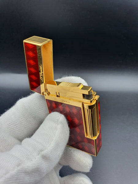 Rare Vertigo 2 Red Chinese Laquer S. T. Dupont Ligne 2 Montparnasse Limited Edition Lighter