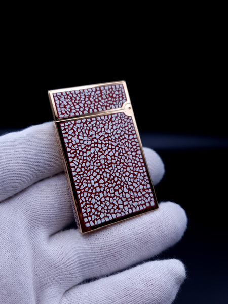 Rare 18K 750 Gold S. T. Dupont Line Ligne 2 Red Chinese Lacquer EggShell by Bologna Maki-e Lighter