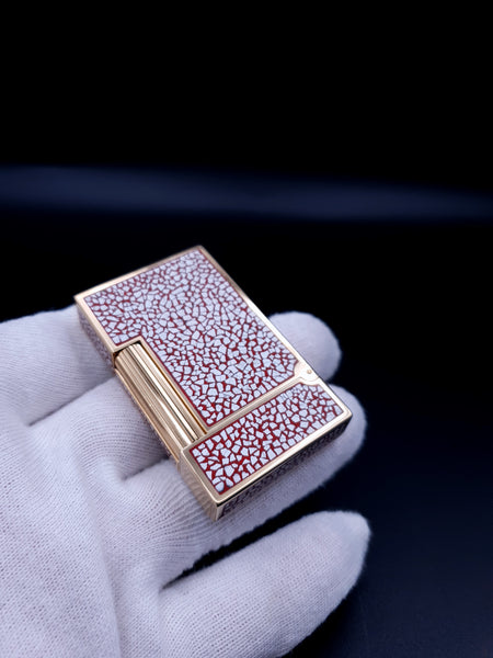 Rare 18K 750 Gold S. T. Dupont Line Ligne 2 Red Chinese Lacquer EggShell by Bologna Maki-e Lighter