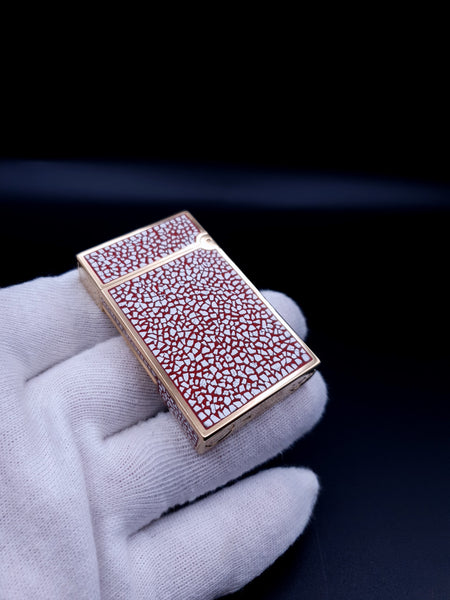 Rare 18K 750 Gold S. T. Dupont Line Ligne 2 Red Chinese Lacquer EggShell by Bologna Maki-e Lighter