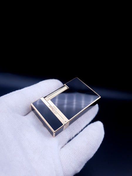 Gold S. T. Dupont Ligne 2 Black Chinese Lacquer Montparnasse Lighter 90's